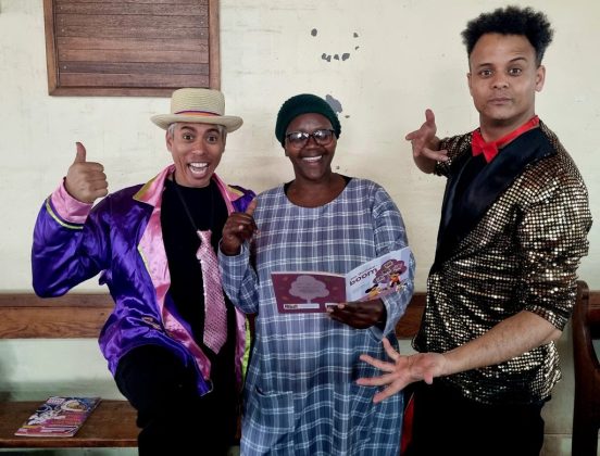 Gary Naidoo, Nompumelelo Sokyou en Charles Tertiens Gary Naidoo, Nompumelelo Sokyou en Charles Tertiens